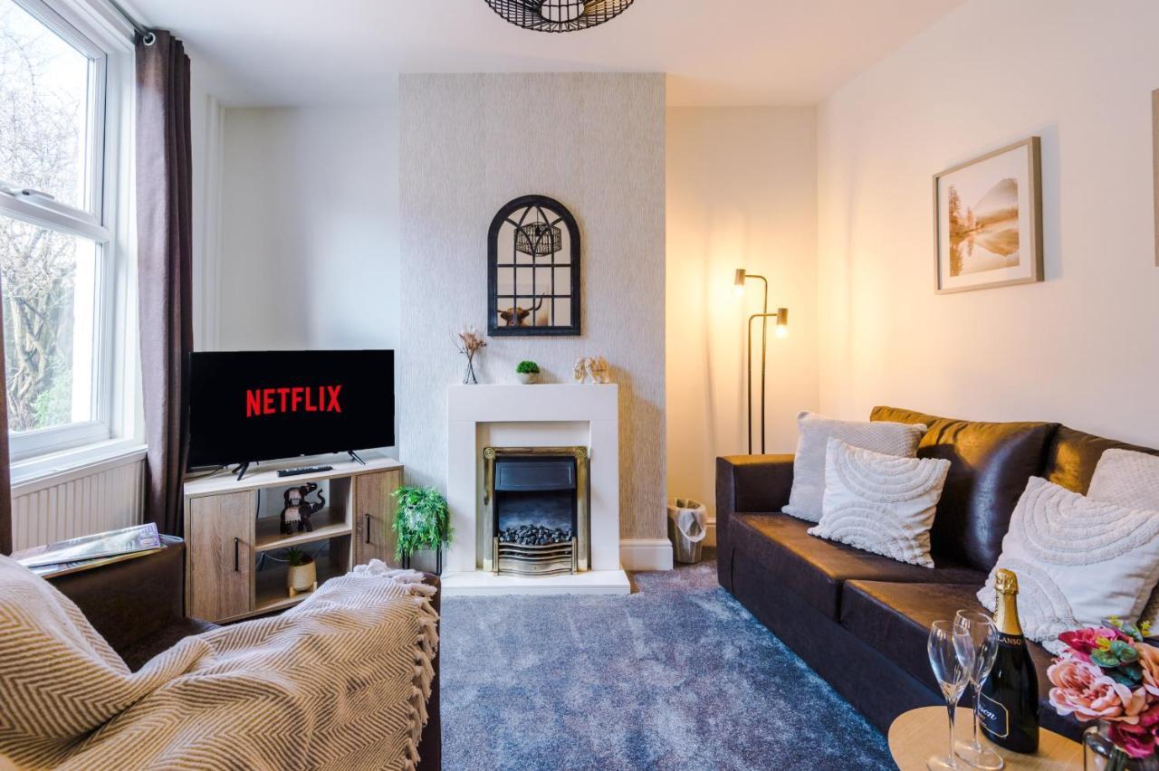 Bright 2-Bed Cottage In Chester By 53 Degrees Property, Ideal For Couples & Small Groups, City Centre - Sleeps 6 Exteriör bild
